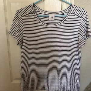 Super cute blue and white striped T shirt❤️